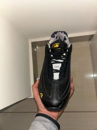 Nike Air Max 95 Corteiz Honey Negro Dorado