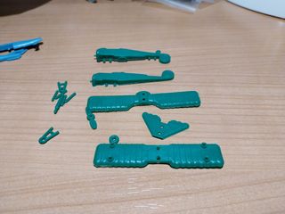 Maquetas aviones Fokker y Sabre Montaplex