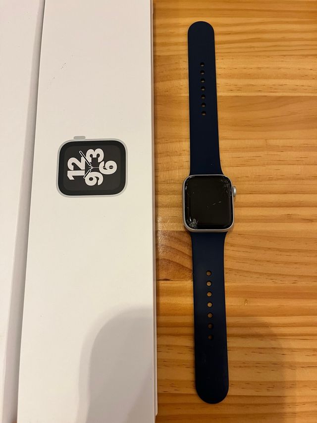 Apple Watch SE 40mm Plata