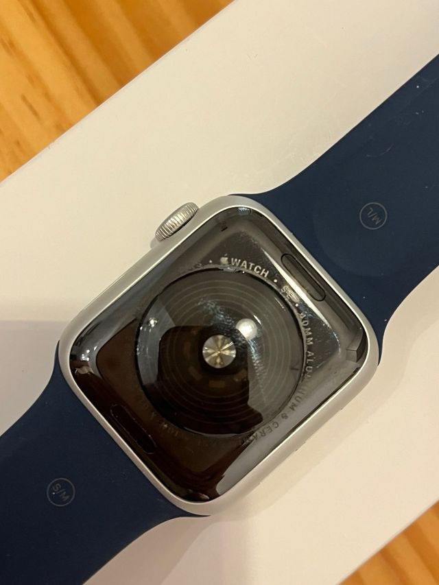 Apple Watch SE 40mm Plata