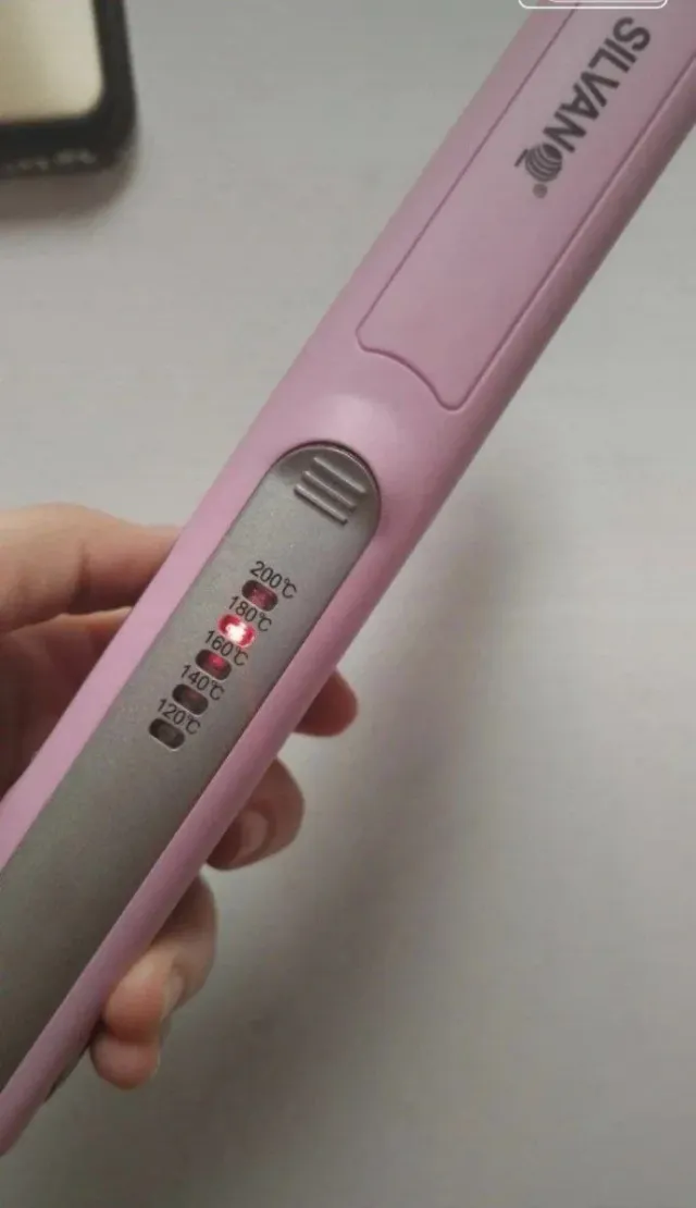 Plancha de pelo Silvano color rosa. piastra per ca