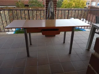 Mesa de cocina extensible madera y metal 1.20x70