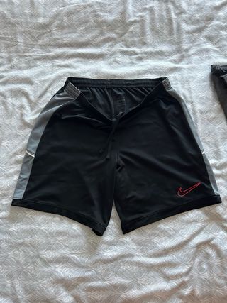 Pantaloncini Nike