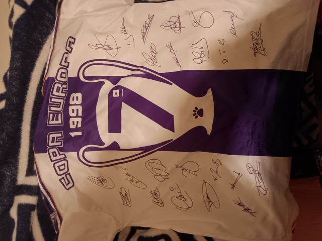 Camiseta Real Madrid 7 Copa Europa 1998 Firmada