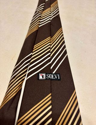 Corbata de seda a rayas