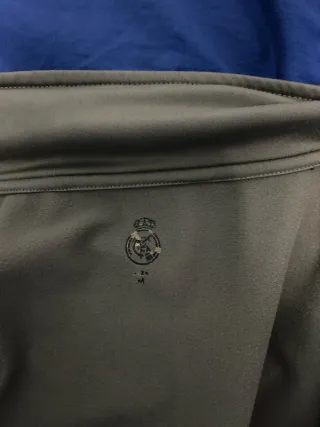 Chaqueta Real Madrid Fundacion