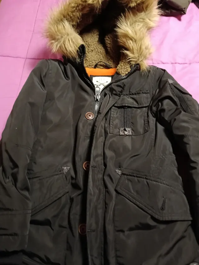 Chaquetón niño talla 7-8 con gorro pelo