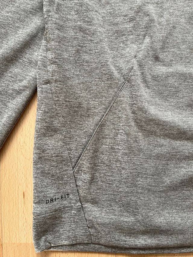 Sudadera Nike Gris con Capucha