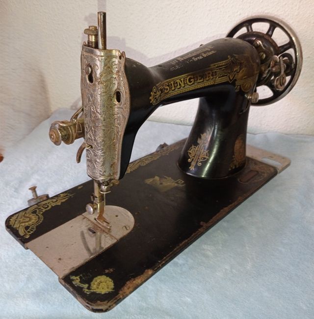 Máquina de coser Singer Modelo 27 - 1916