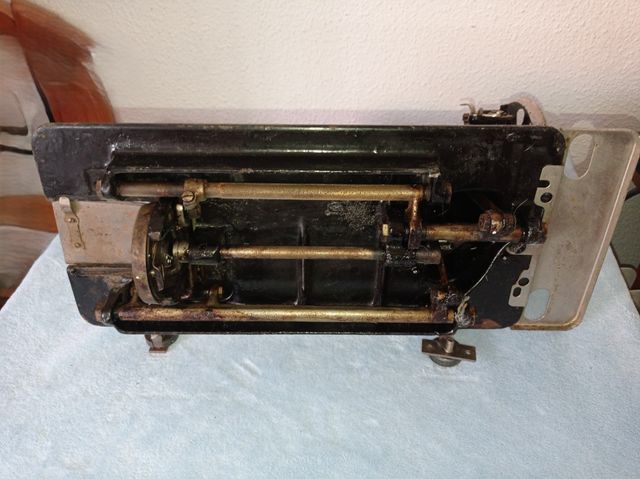 Máquina de coser Singer Modelo 27 - 1916