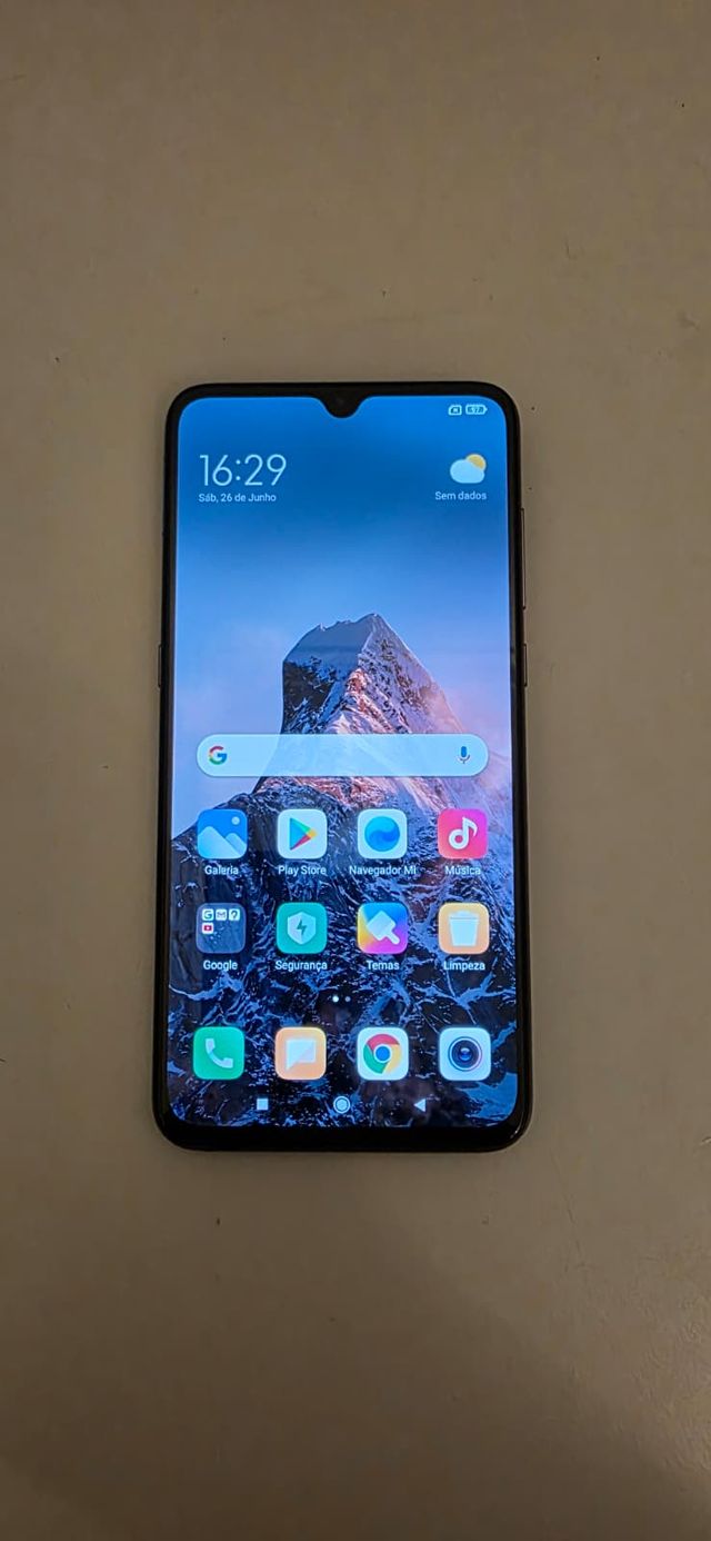 Telemóvel Xiaomi Mi 9 64GB Preto