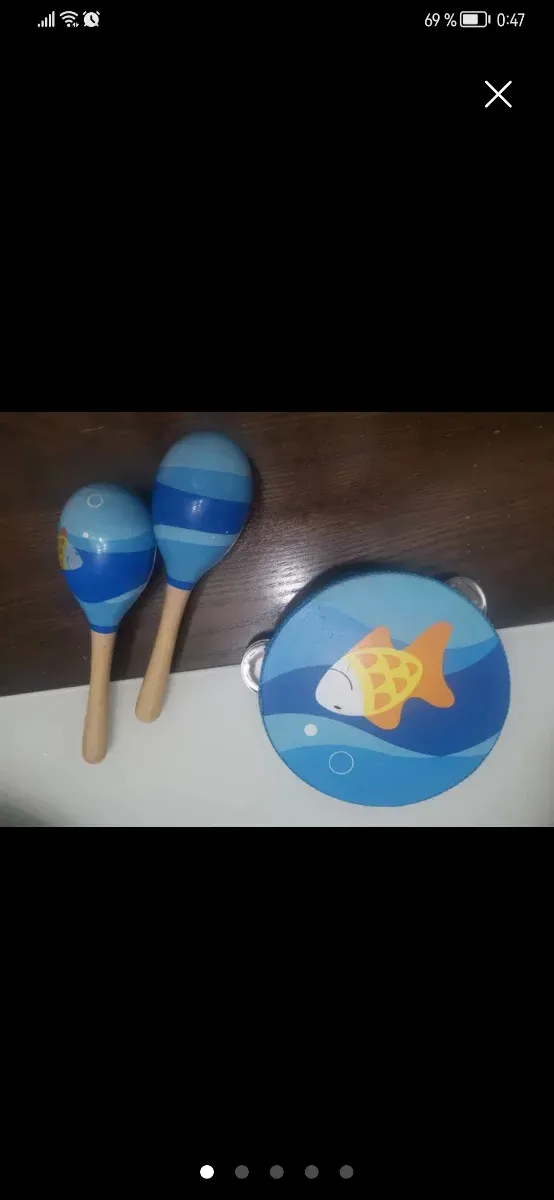 Pandereta y maracas infantiles