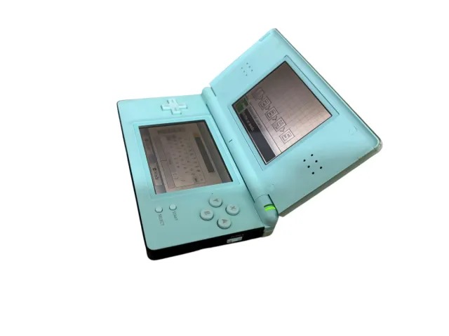 Nintendo DS Lite 