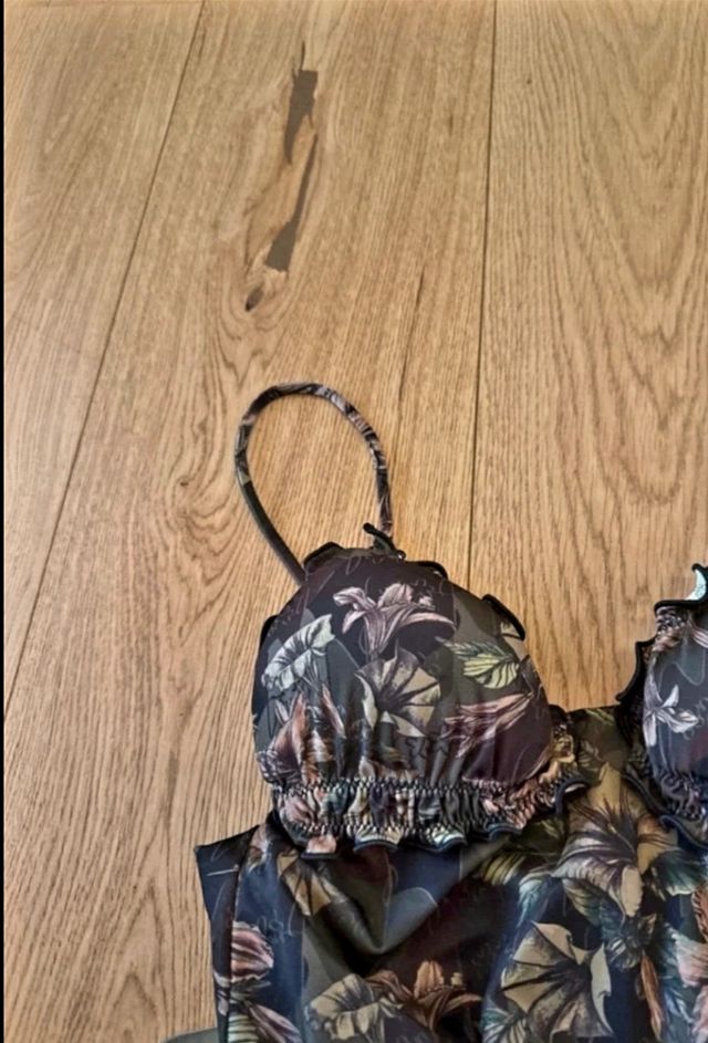 Costume F**K nuovo con etichetta