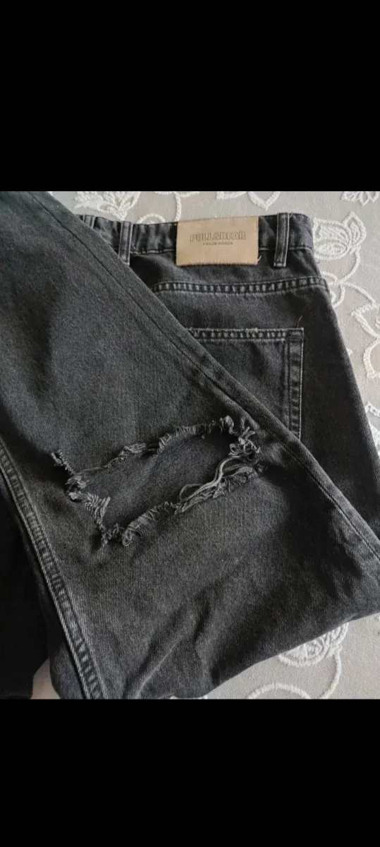 Vaqueros negros hombre