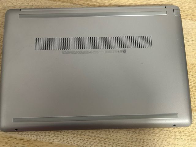 Ordenador HP 250 G8 Plata y Negro