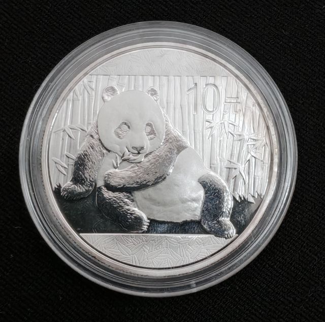 Panda Bear 1 Ounce Silver Moneda 2015  