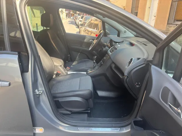 Leer anuncio!! Opel Mériva motor 1.4 (100cv) 2013.