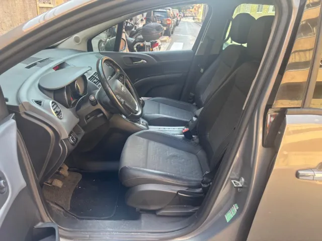 Leer anuncio!! Opel Mériva motor 1.4 (100cv) 2013.