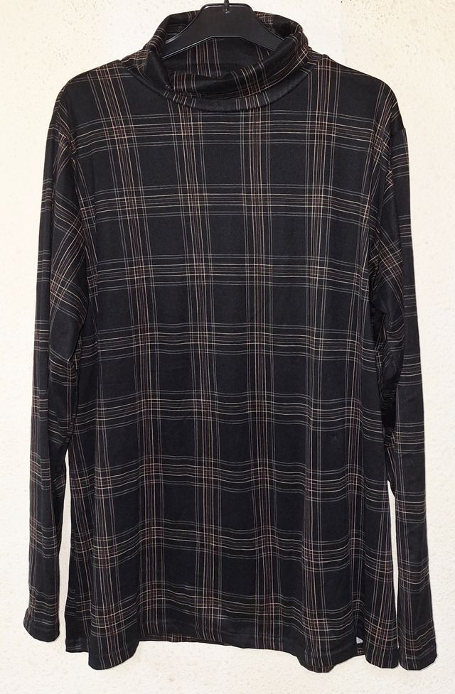 Camiseta Infinity Woman Cuello Alto Cuadros