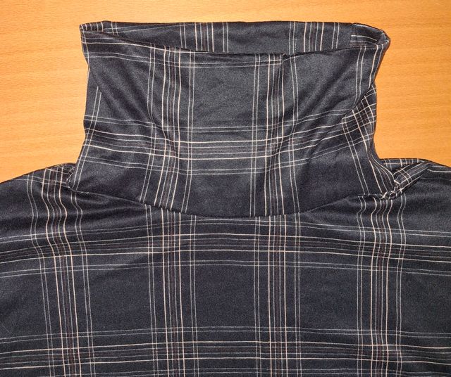 Camiseta Infinity Woman Cuello Alto Cuadros