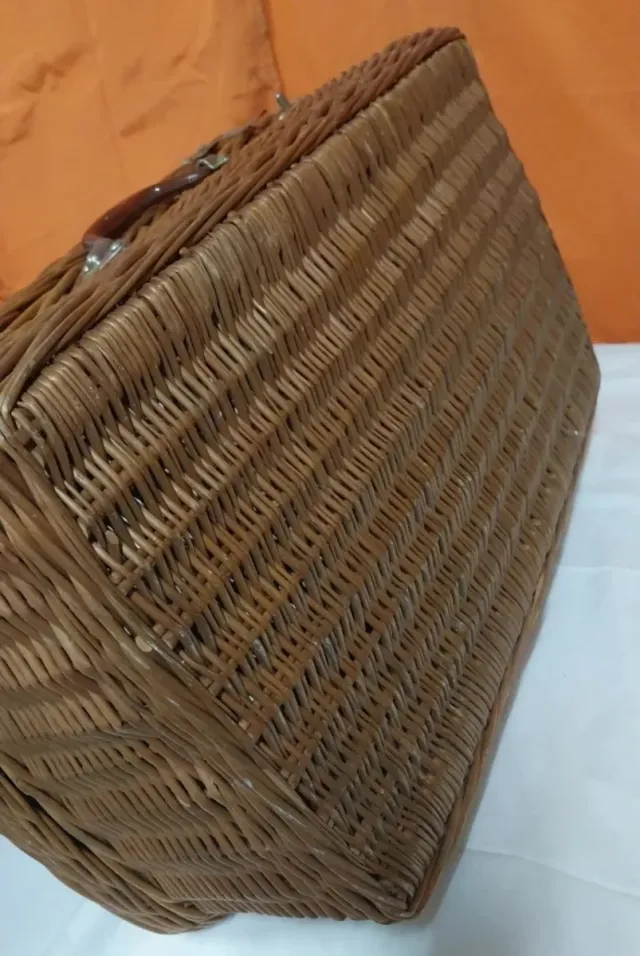 Maleta Cesta Mimbre Años 70