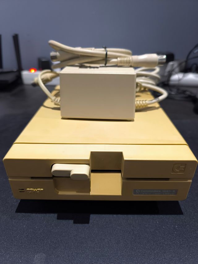 Commodore C64 Computador com acessórios