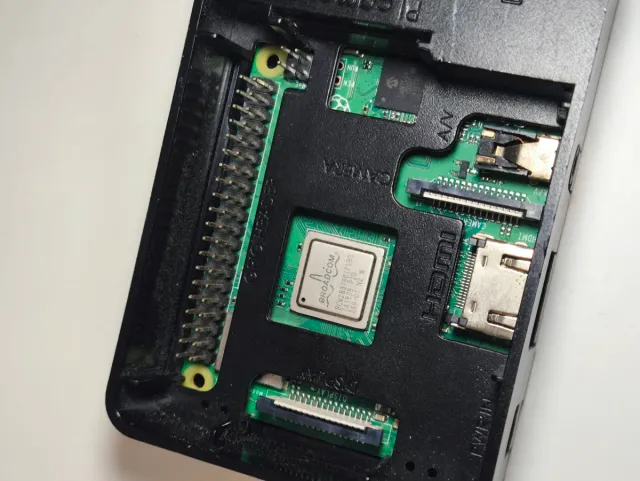 Raspberry Pi 3 Model B+ Negra