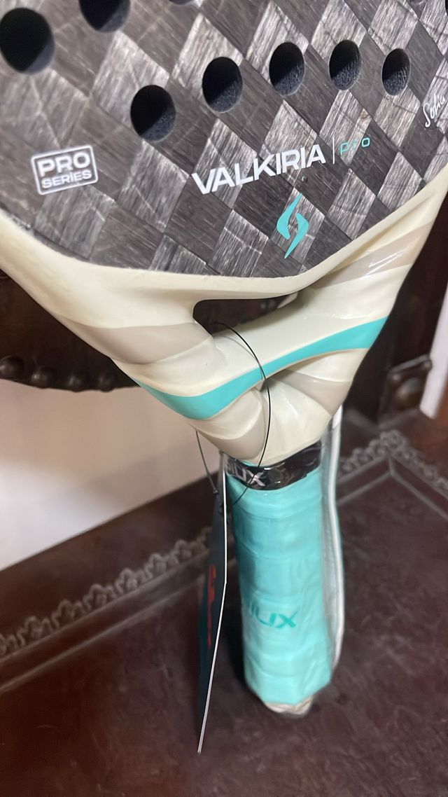 Raquete de Padel Siux Valkyrie Pro 2026 Sofia Araujo