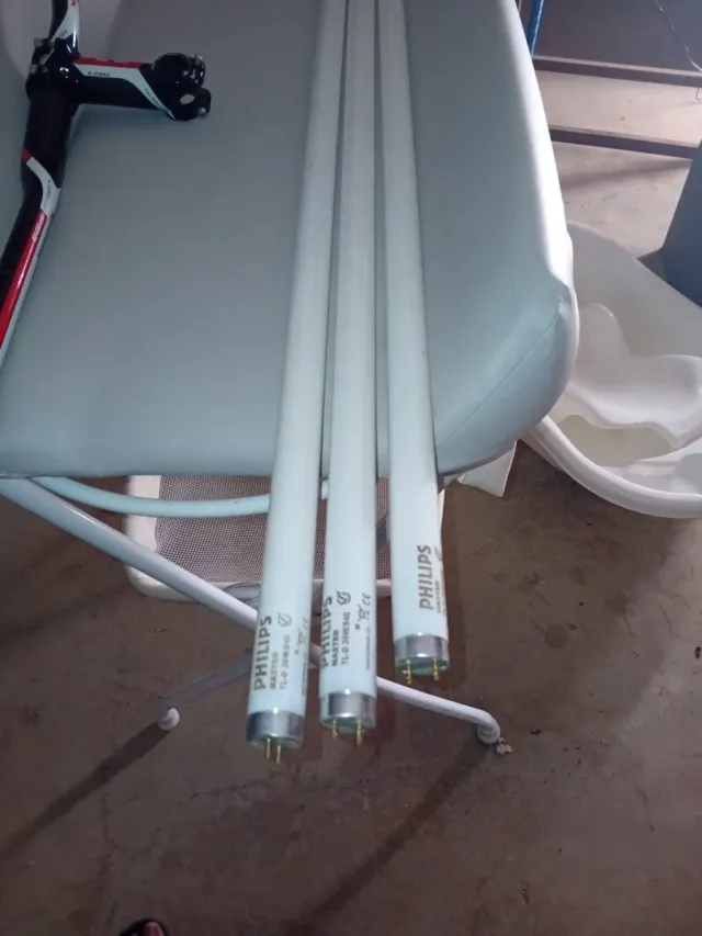 15 Tubos fluorescentes Philips MASTER