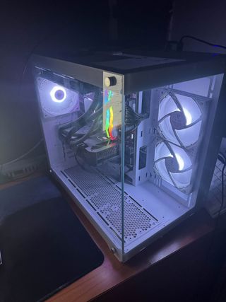 PC Gaming i7-14700kf y nvidia geforce 4060 evo.