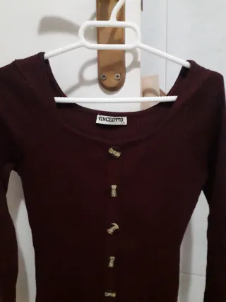 Jersey Vinceotto burdeos botones