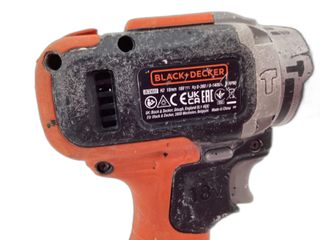 taladro a bateria black and decker bcd003