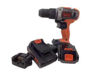 taladro a bateria black and decker bcd003