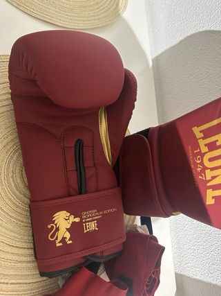 Guantes de boxeo Leone 1947 14 onzas y vendas