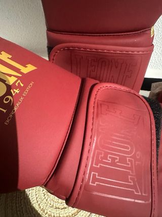 Guantes de boxeo Leone 1947 14 onzas y vendas