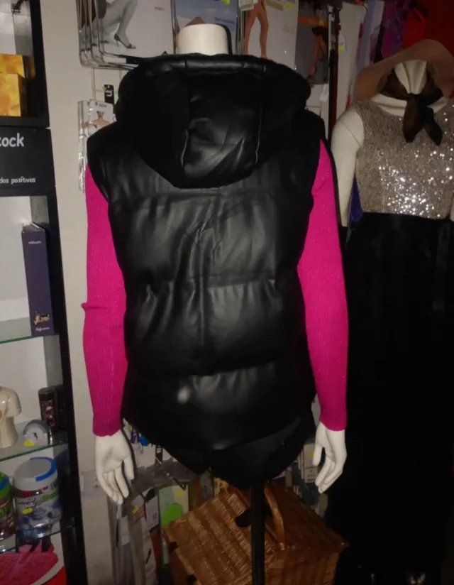 Chaleco Piel Sintética Lefties Negro