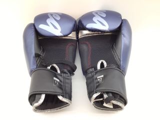 guantes  outshock fit boxing muay thai