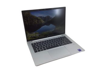 pc portatil hp 840