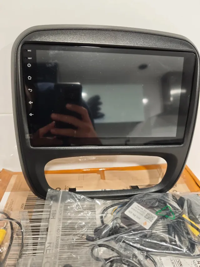 Pantalla Carplay Android Renault Trafic Vivaro