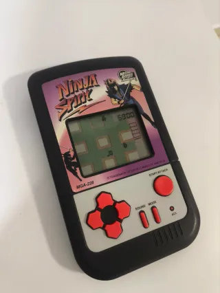 Consola Portátil LCD Ninja Spirit MGA-228