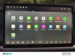 Leapmotor C10  C10 REEV 28.4 kWh  Auto Design