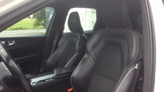 VOLVO XC60 todoterreno 2.0 D4 R-DESIGN AUTO 5P