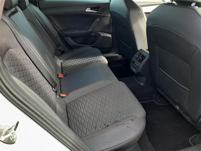 SEAT León SP 1.5 eTSI 110kW DSG S&S FR Spec Ed Vis