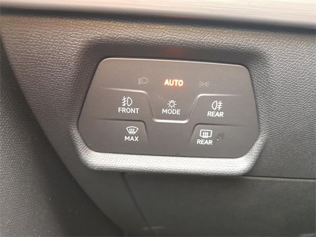 SEAT León SP 1.5 eTSI 110kW DSG S&S FR Spec Ed Vis