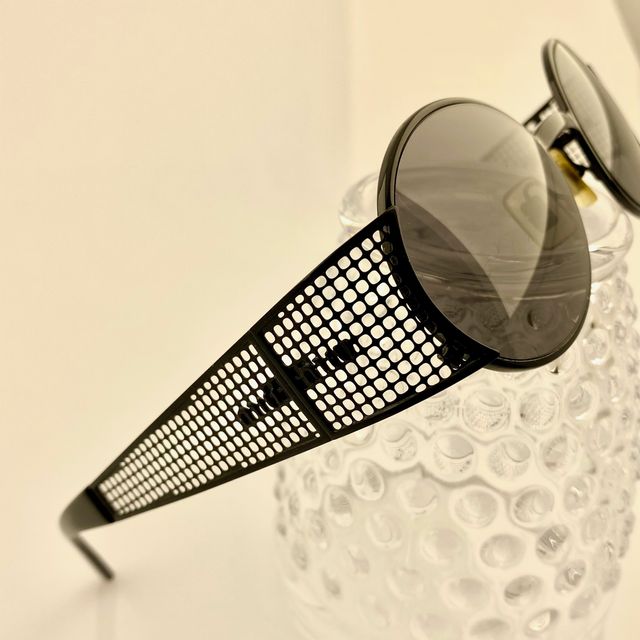 Gafas de sol Miu Miu SMU52H Redondas Retro