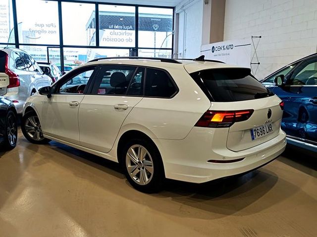 Volkswagen Golf Life 1.5 TSI 96kW (130CV) Variant