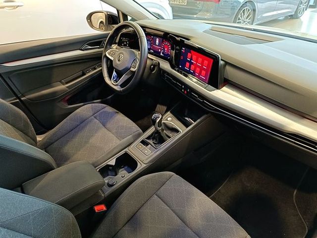 Volkswagen Golf Life 1.5 TSI 96kW (130CV) Variant