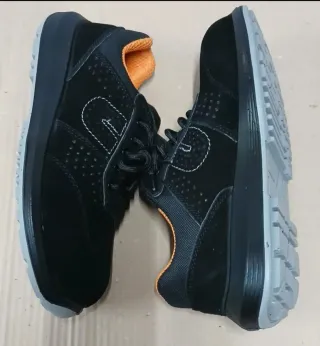 Scarpe U-Power Taglia 39 NUOVE 