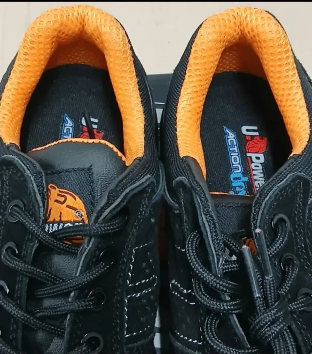 Scarpe U-Power Taglia 39 NUOVE